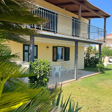 Luna Apartaments Badolato Marina Exterior photo